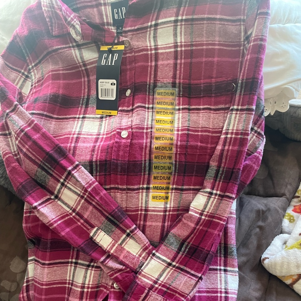 GAP Fuchsia Plaid Shirt nwt